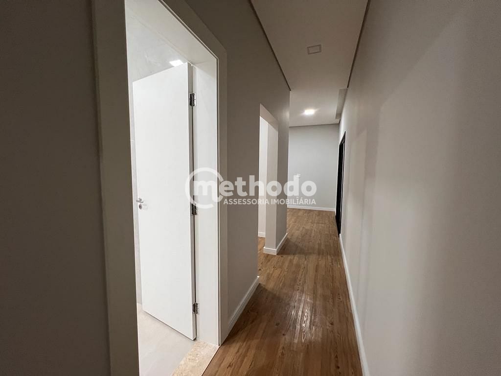 Casa, 3 quartos, 223 m² - Foto 27