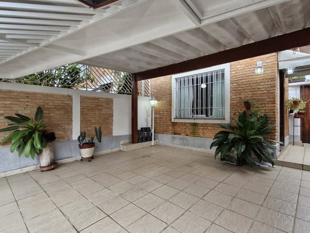 Casa com 137m² 3 quartos e 2 banheiros, à venda, no bairro Jardim Petrópolis em São Paulo