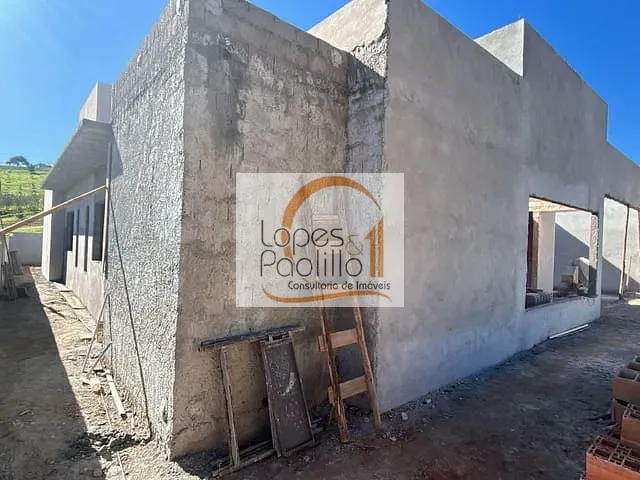 Casa com 600m² 3 quartos e 4 banheiros, à venda, no bairro Condomínio Terras de Santa Cruz em Bragança Paulista
