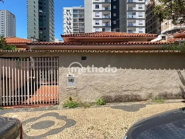 Casa com 350m² 3 quartos e 3 banheiros, à venda, no bairro Vila Itapura em Campinas