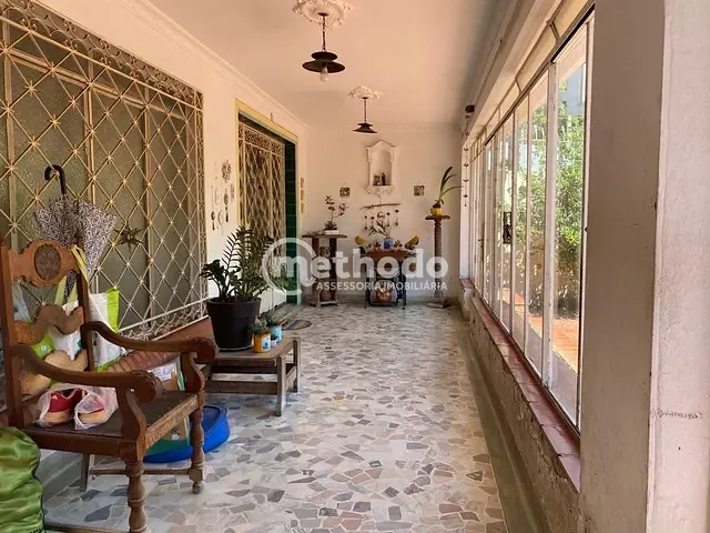 Casa com 350m² 3 quartos e 3 banheiros, à venda, no bairro Vila Itapura em Campinas