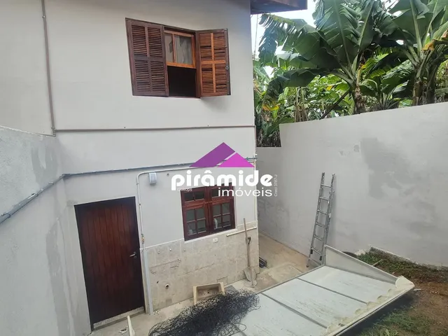 Casa com 125m² 2 quartos e 3 banheiros, para alugar, no bairro Jardim das Indústrias em São José Dos Campos