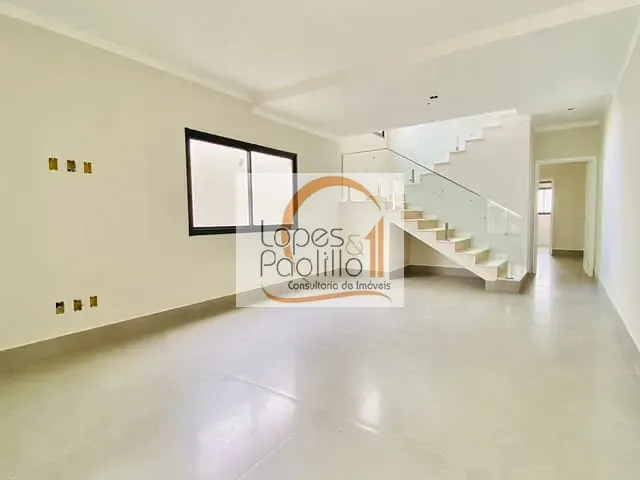 Casa com 240m² 3 quartos e 3 banheiros, à venda, no bairro Jardim dos Pinheiros em Atibaia