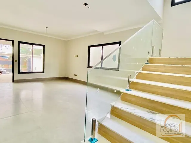Casa com 240m² 3 quartos e 3 banheiros, à venda, no bairro Jardim dos Pinheiros em Atibaia