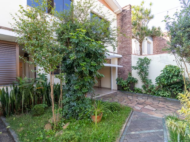 Foto do Casa - Casa para venda em Parque Jabaquara com 5 quartos, sendo 2 suítes , 219m² | Lares e Andares Imóveis