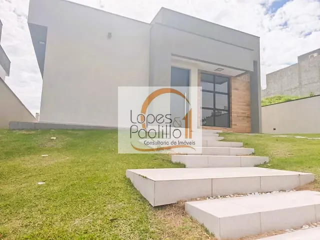 Casa com 300m² 4 quartos e 2 banheiros, à venda, no bairro Guaxinduva em Bom Jesus dos Perdões