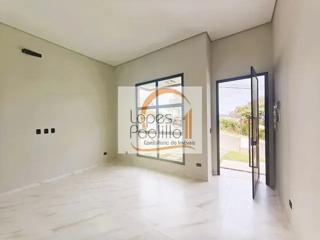 Casa com 300m² 4 quartos e 2 banheiros, à venda, no bairro Guaxinduva em Bom Jesus dos Perdões