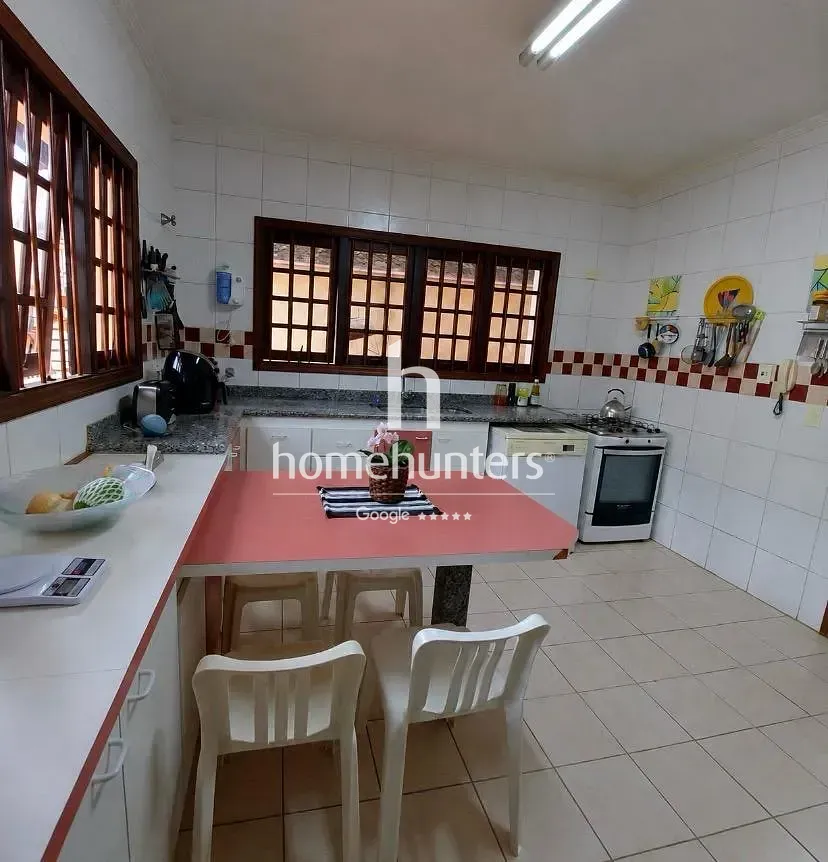 Casa, 3 quartos, 298 m² - Foto 8