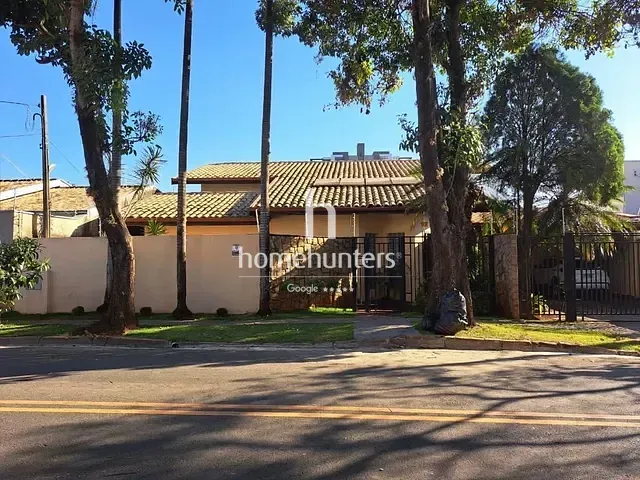Casa 3 quartos e 4 banheiros, à venda ou para alugar, no bairro Jardim das Paineiras em Campinas
