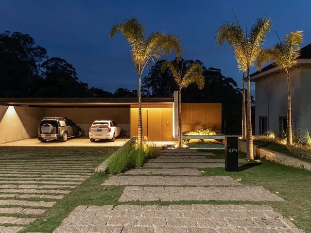 Casa com 1483m² 5 quartos e 10 banheiros, à venda, no bairro Residencial Tamboré em Barueri