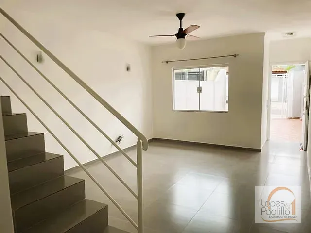 Casa com 183m² 3 quartos e 1 banheiro, à venda, no bairro Jardim Brogotá em Atibaia