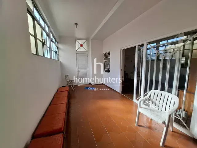 Casa à venda ou para alugar, no bairro Cambuí em Campinas