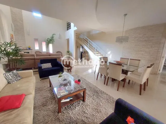 Casa com 737m² 4 quartos e 5 banheiros, à venda, no bairro Santa Cruz em Valinhos