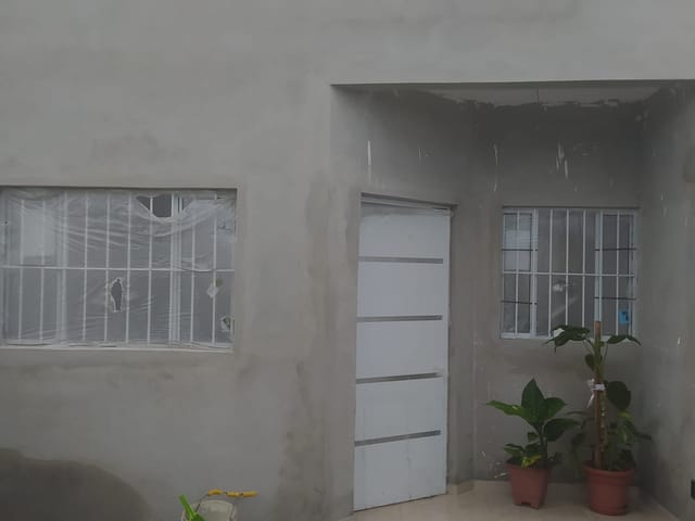 Casa com 150m² 3 quartos e 1 banheiro, à venda, no bairro Jardim Oásis em Taubaté