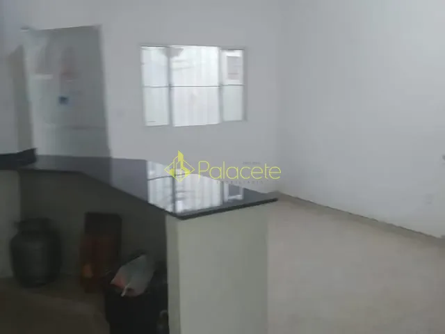 Casa com 150m² 3 quartos e 1 banheiro, à venda, no bairro Jardim Oásis em Taubaté