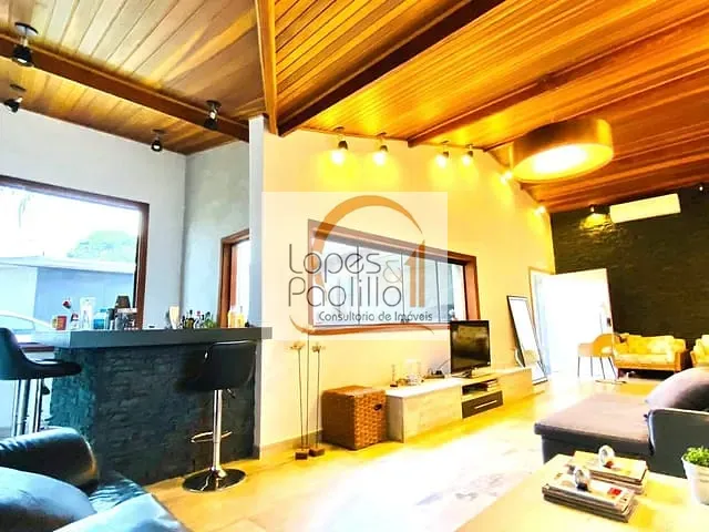 Casa com 1000m² 3 quartos e 2 banheiros, à venda, no bairro Vila Esperia ou Giglio em Atibaia