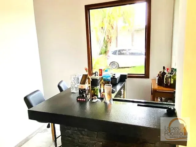 Casa com 1000m² 3 quartos e 2 banheiros, à venda, no bairro Vila Esperia ou Giglio em Atibaia