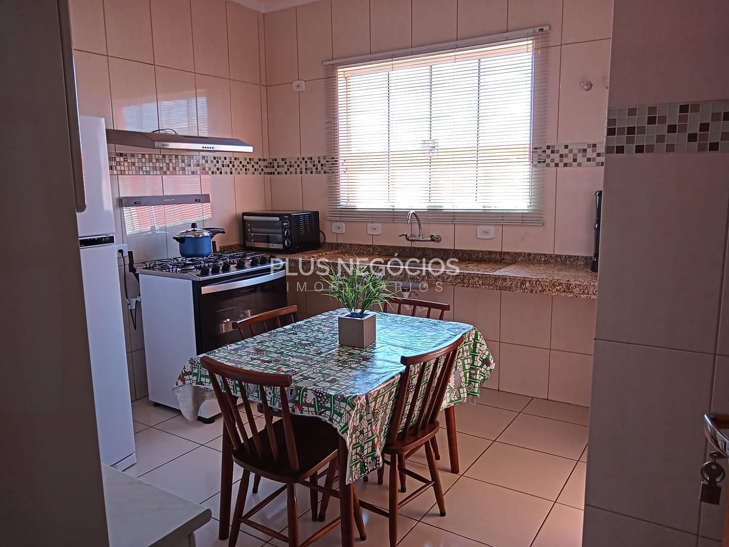 Casa, 3 quartos, 164 m² - Foto 5