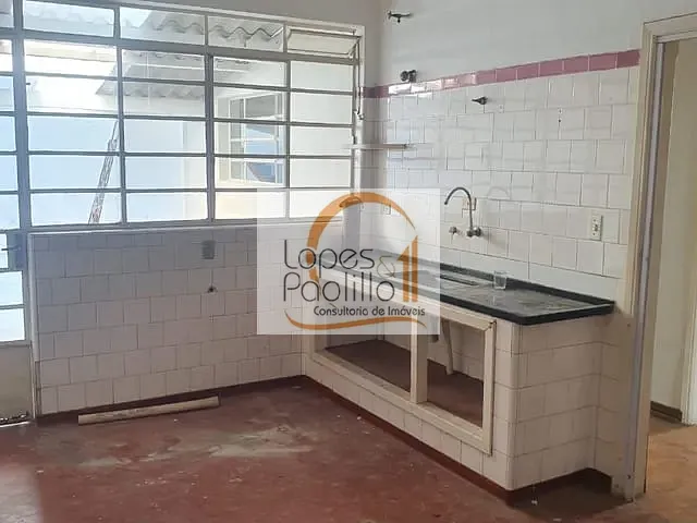 Casa com 270m² 3 quartos e 3 banheiros, à venda, no bairro Centro em Atibaia