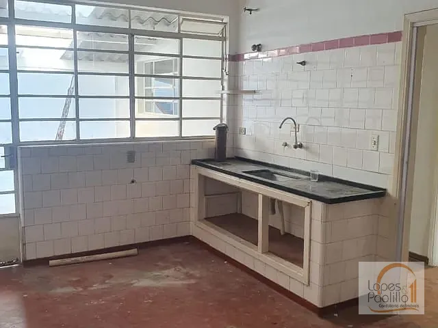 Casa com 270m² 3 quartos e 3 banheiros, à venda, no bairro Centro em Atibaia