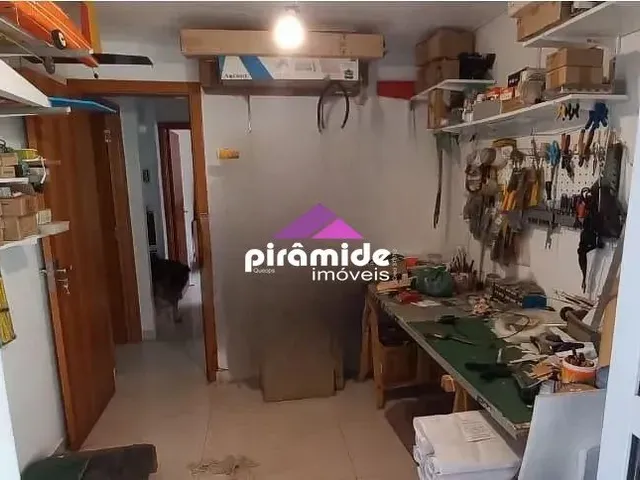 Casa com 150m² 3 quartos e 3 banheiros, à venda, no bairro Conjunto Residencial Trinta e Um de Março em São José Dos Campos