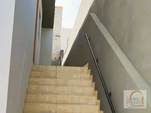 Casa com 125m² 2 quartos e 2 banheiros, à venda, no bairro Vila Santa Helena em Atibaia