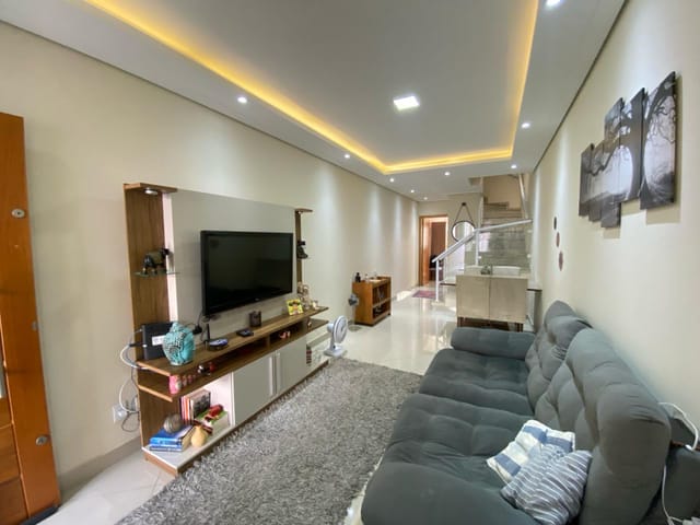 Casa com 98m² 3 quartos e 3 banheiros, à venda, no bairro Cidade Mãe do Céu em São Paulo