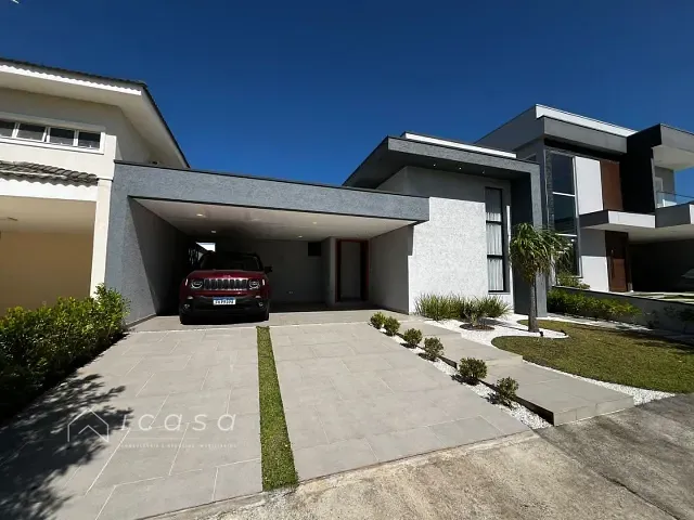 Casa com 300m² 3 quartos e 4 banheiros, à venda, no bairro Parque Piracangagua em Taubaté