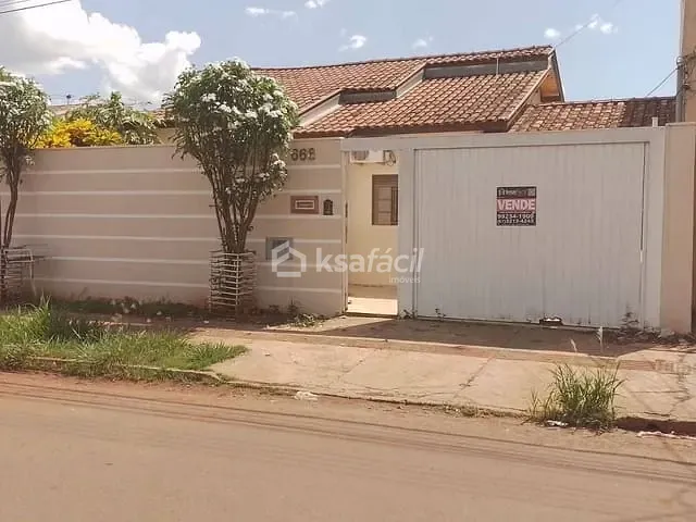 Casa com 360m² 3 quartos e 2 banheiros, à venda, no bairro Não informado em Campo Grande