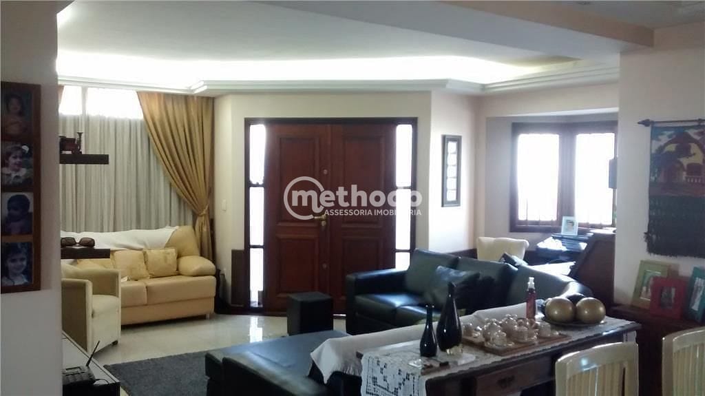 Casa, 3 quartos, 280 m² - Foto 2