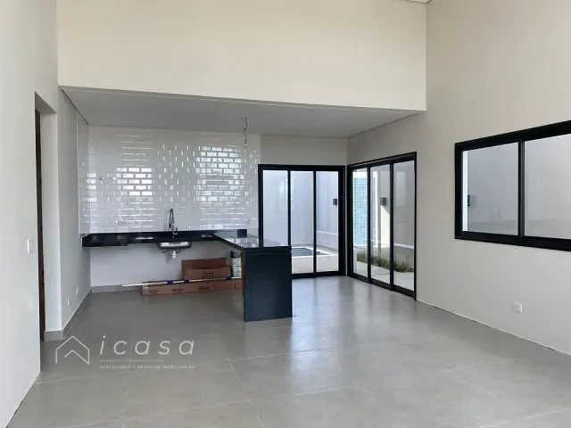 Casa com 250m² 3 quartos e 3 banheiros, à venda, no bairro Floresta em São José dos Campos