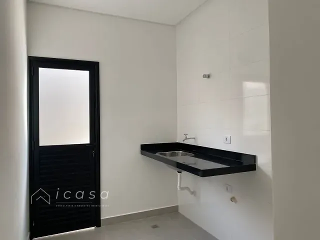 Casa com 250m² 3 quartos e 3 banheiros, à venda, no bairro Floresta em São José dos Campos