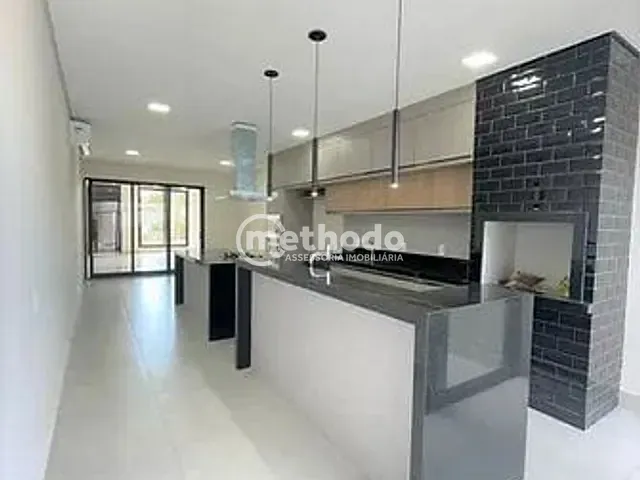 Casa com 300m² 3 quartos e 5 banheiros, à venda, no bairro Jardim Planalto em Paulínia