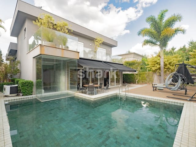 Casa com 761m² 4 quartos e 7 banheiros, à venda ou para alugar, no bairro Tamboré em Santana de Parnaíba