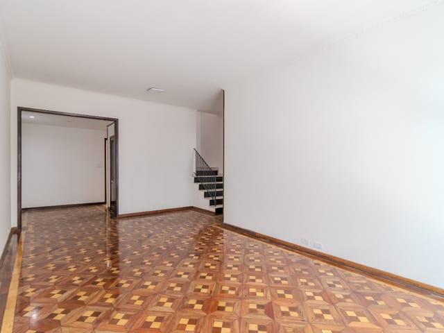 Casa com 155m² 3 quartos e 4 banheiros, à venda, no bairro Jardim Itacolomi em São Paulo