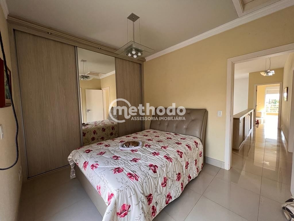 Casa, 3 quartos, 218 m² - Foto 19