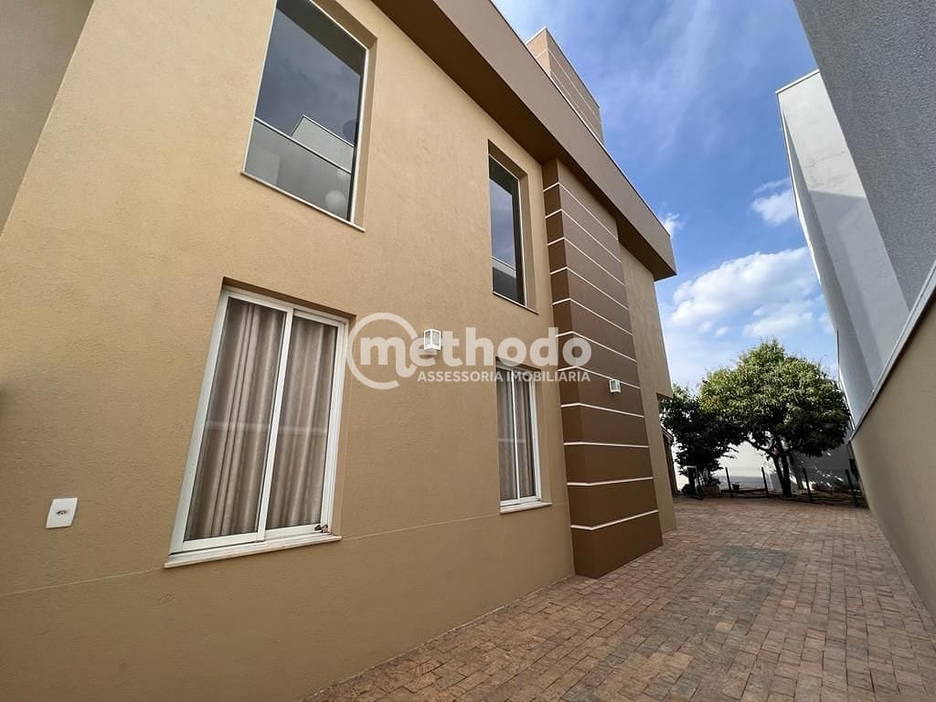 Casa, 3 quartos, 218 m² - Foto 45