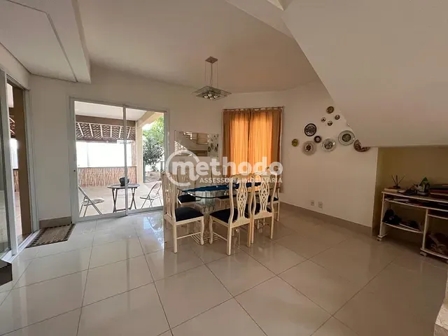 Casa com 360m² 3 quartos e 5 banheiros, à venda, no bairro Swiss Park em Campinas