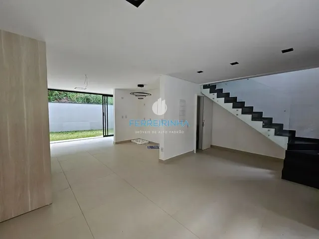 Casa com 146m² 3 quartos e 1 banheiro, para alugar, no bairro Urbanova em São José Dos Campos