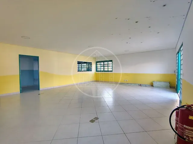 Casa com 175m², para alugar, no bairro Vila Sofia em São Paulo