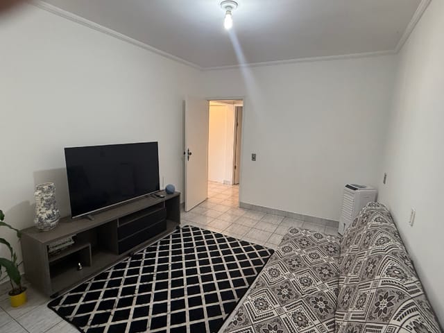 Casa com 275m² 2 quartos e 2 banheiros, à venda, no bairro Jardim Irapiranga em São Paulo