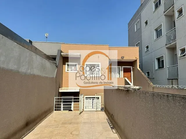 Casa com 97m² 2 quartos e 1 banheiro, à venda, no bairro Nova Cerejeira em Atibaia