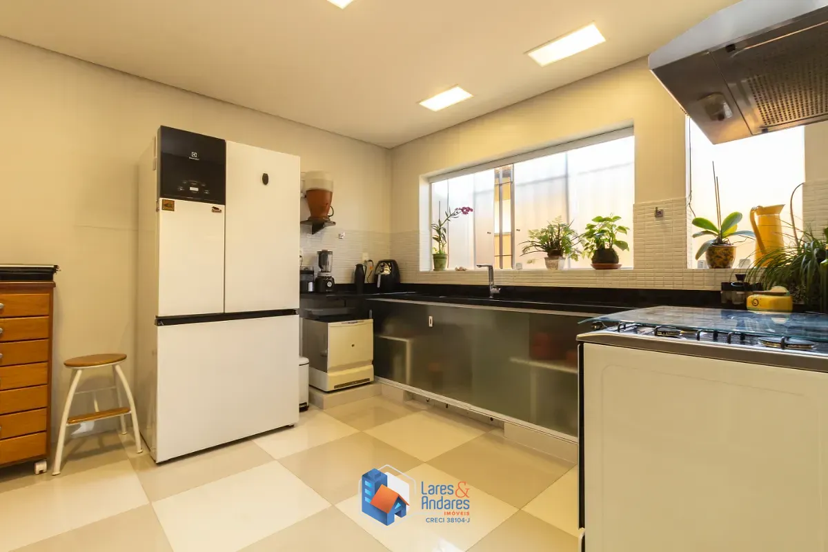 Casa, 3 quartos, 310 m² - Foto 13
