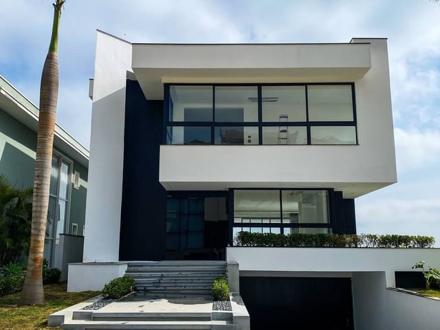 Casa com 513m² 4 quartos e 7 banheiros, à venda, no bairro Alphaville em Santana de Parnaíba