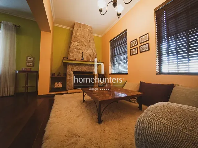 Casa com 684m² 4 quartos e 6 banheiros, à venda, no bairro Colinas dos Álamos em Valinhos