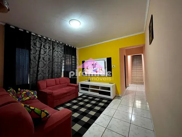 Casa com 145m² 4 quartos e 4 banheiros, à venda, no bairro Parque Santo Antônio em Jacareí