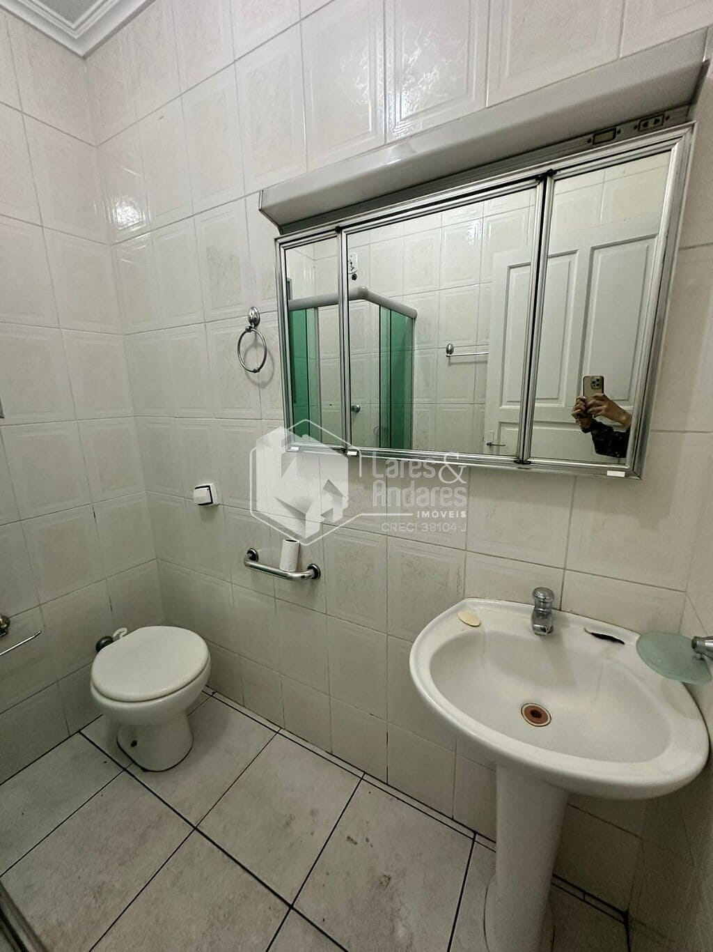 Casa à venda com 4 quartos, 200m² - Foto 16