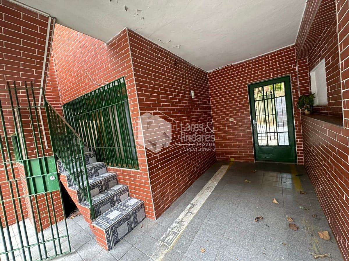 Casa à venda com 4 quartos, 200m² - Foto 7