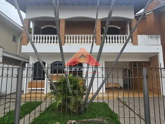 Casa com 250m² 3 quartos e 2 banheiros, para alugar, no bairro Residencial Planalto em São José Dos Campos