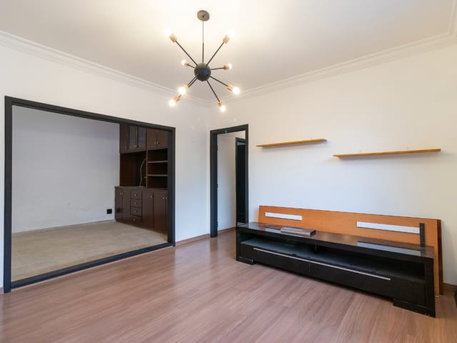 Foto do Casa - Casa tipo para venda em Santana com 2 quartos, 178m² | Lares e Andares Imóveis
